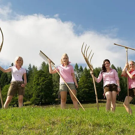 Hinterburgschwaig Hof Apartment *